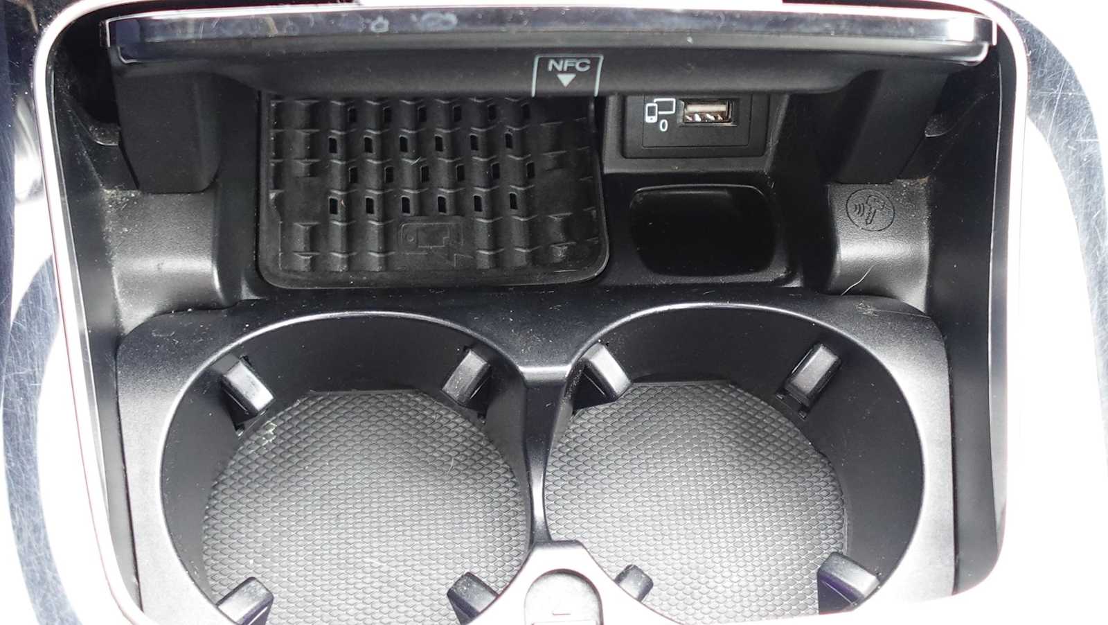 Thumbnail: 2017 Mercedes-Benz E-Class - 40