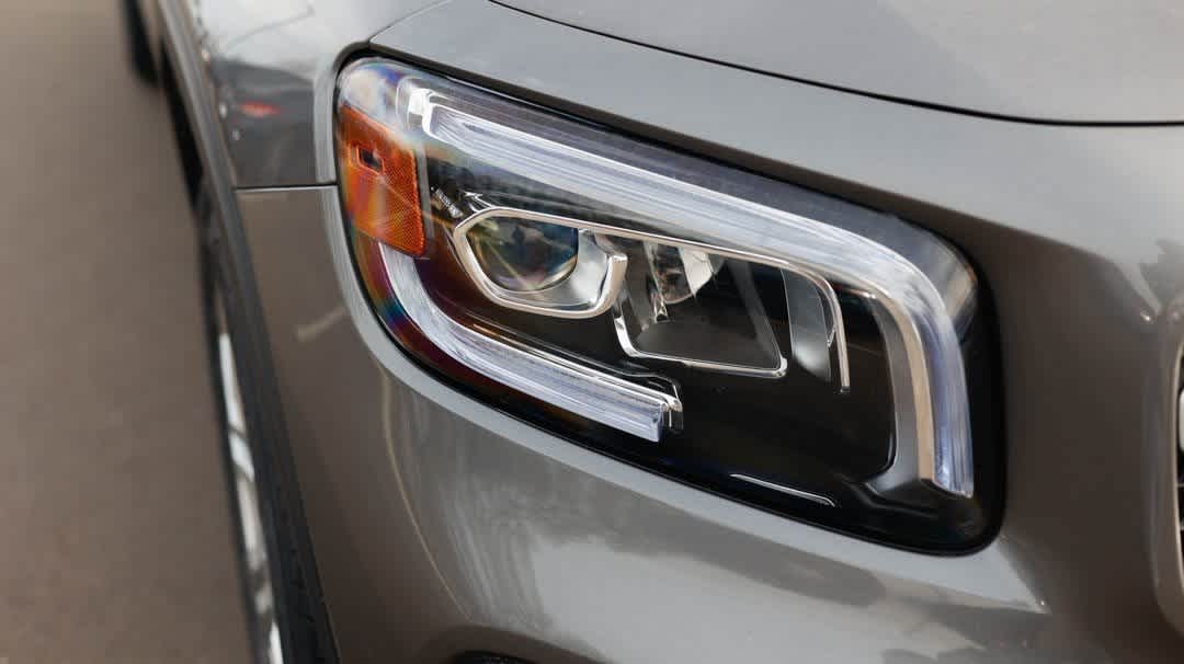 Thumbnail: 2022 Mercedes-Benz GLB - 9