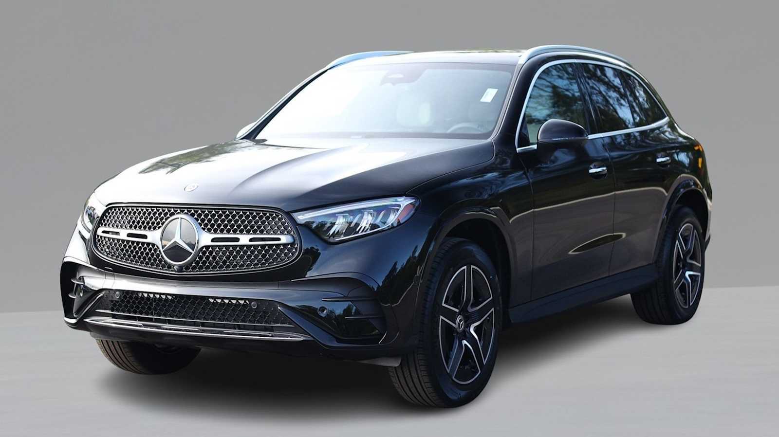 Thumbnail: 2026 Mercedes-Benz GLC - 1