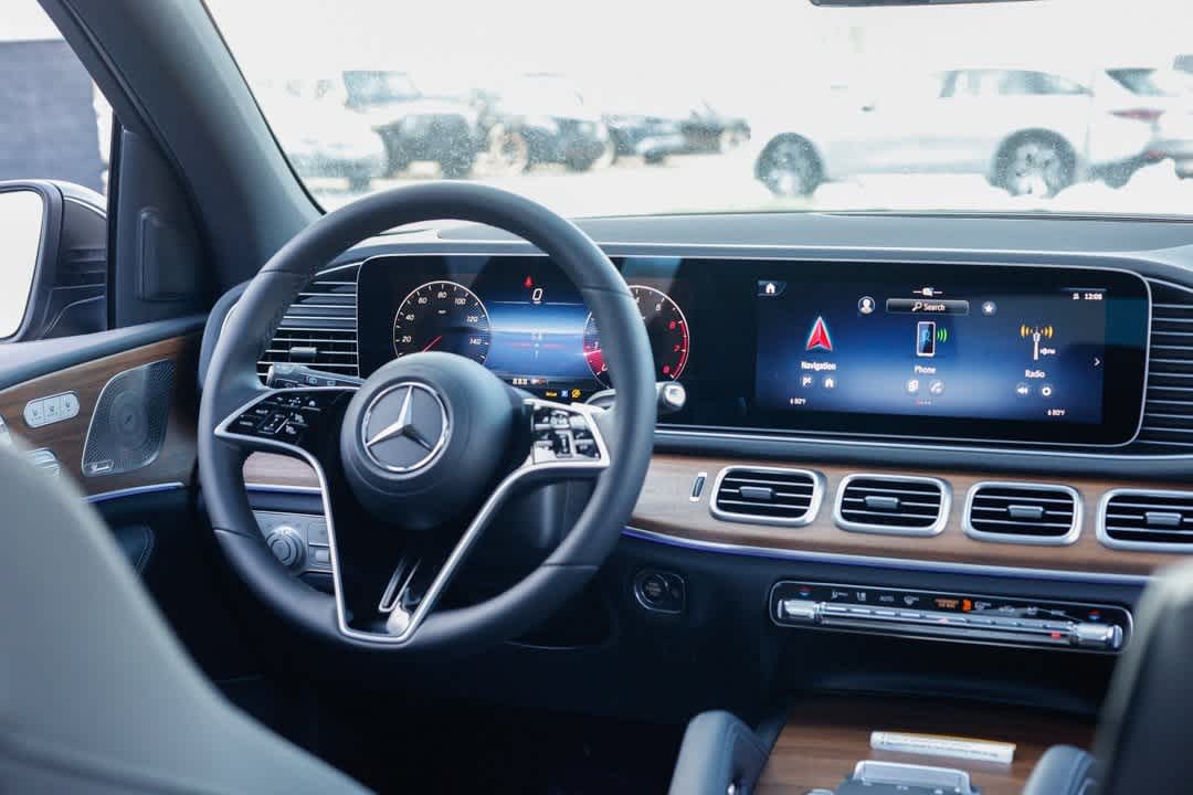 Thumbnail: 2026 Mercedes-Benz GLE - 20