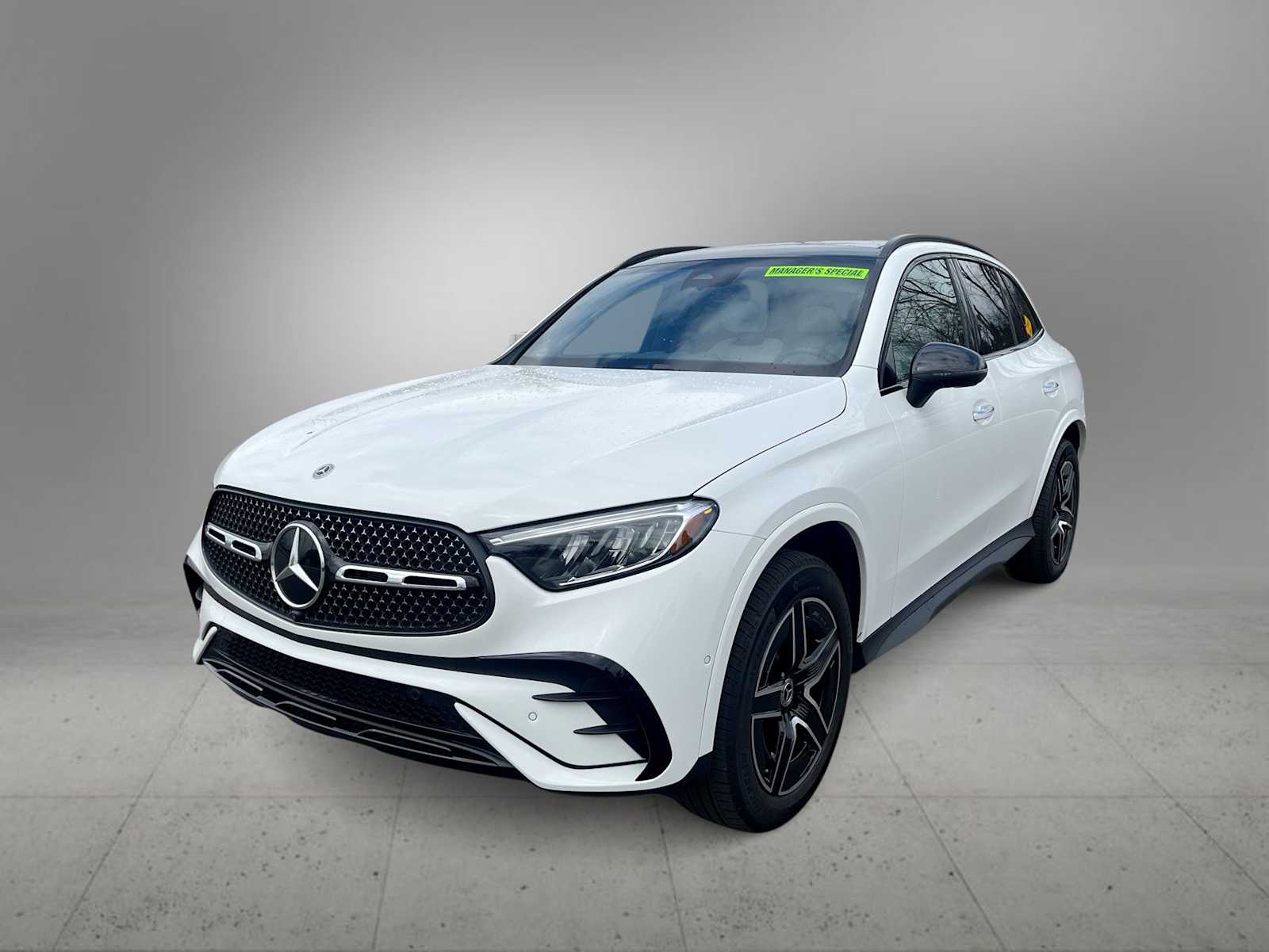 Thumbnail: 2026 Mercedes-Benz GLC - 4