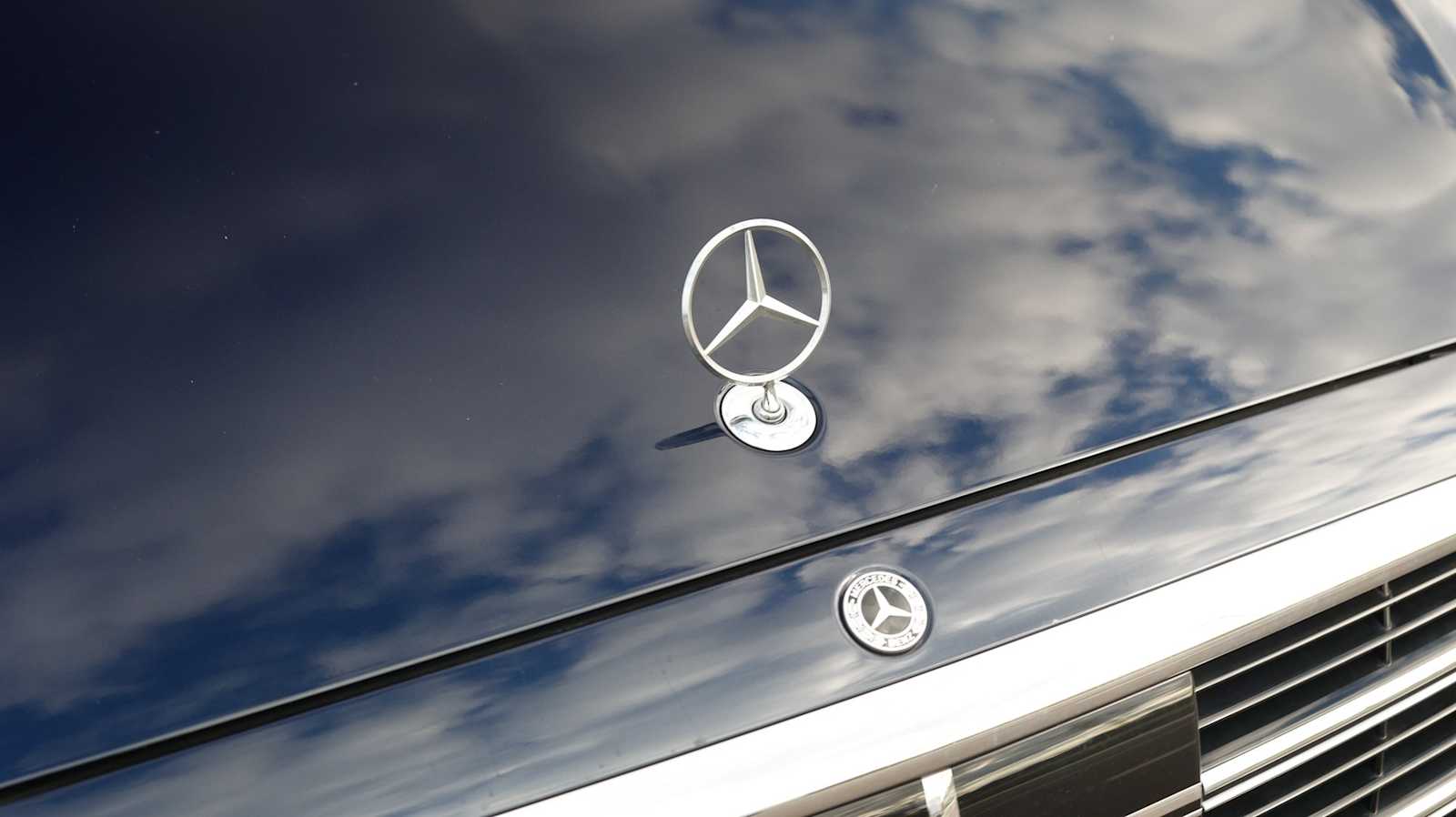 Thumbnail: 2023 Mercedes-Benz S-Class - 20