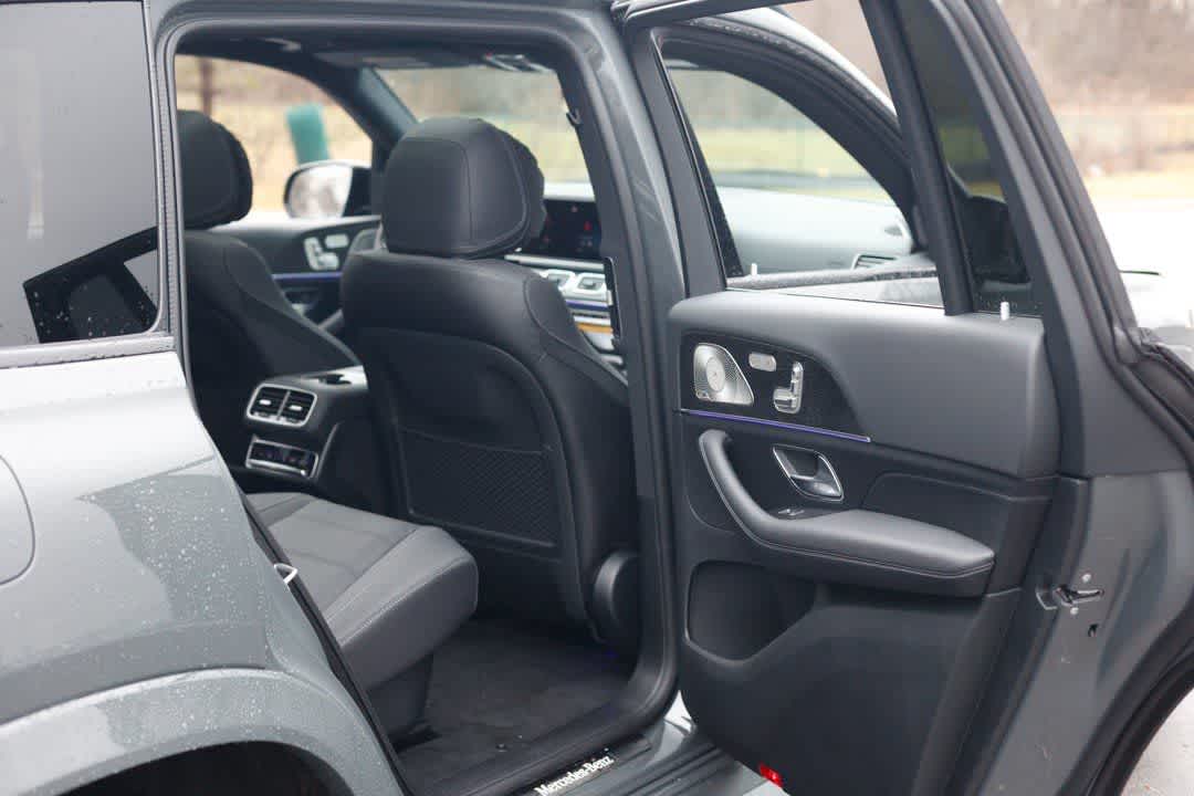 Thumbnail: 2026 Mercedes-Benz GLS - 24