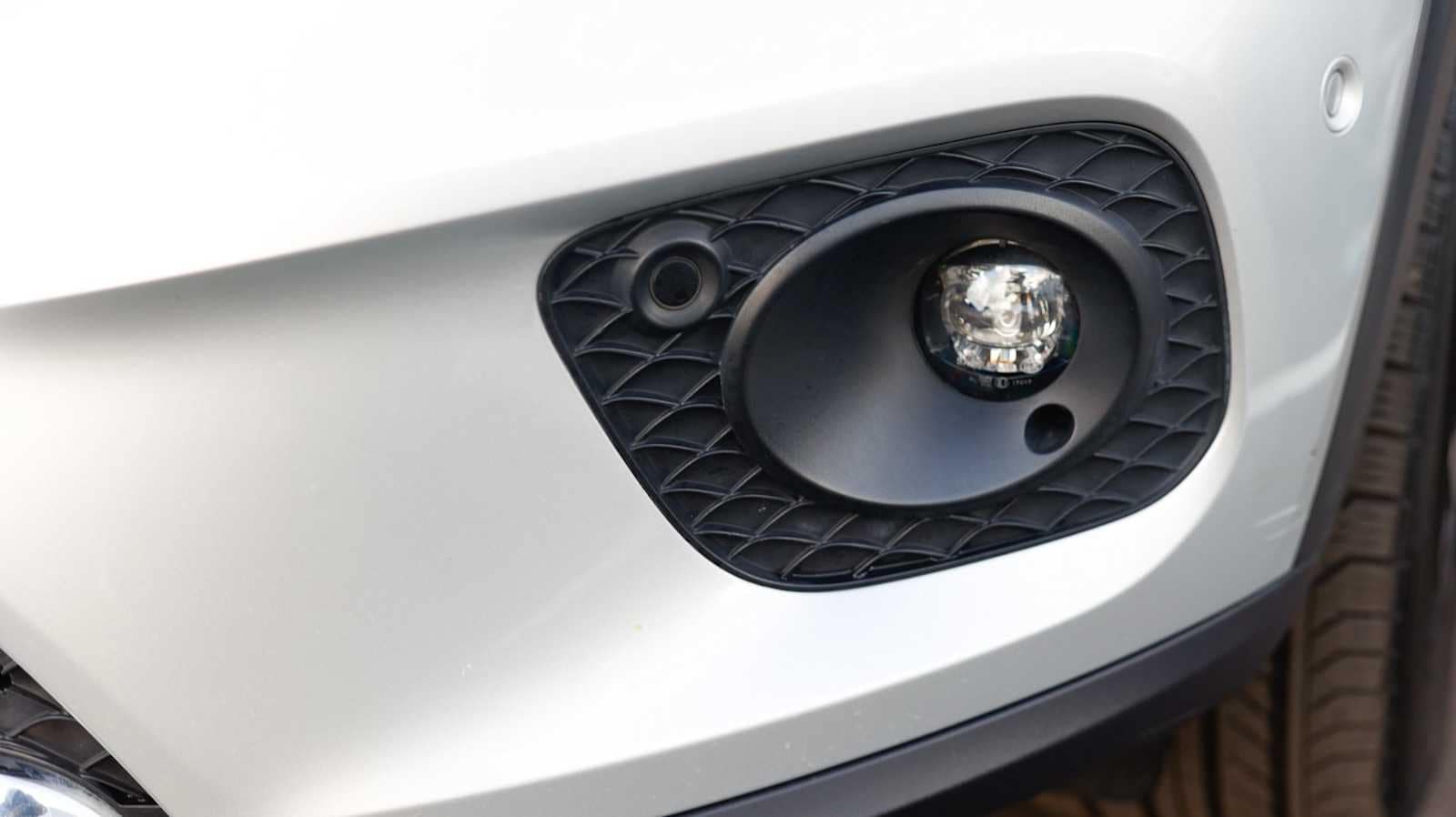 Thumbnail: 2023 Mercedes-Benz GLB - 17