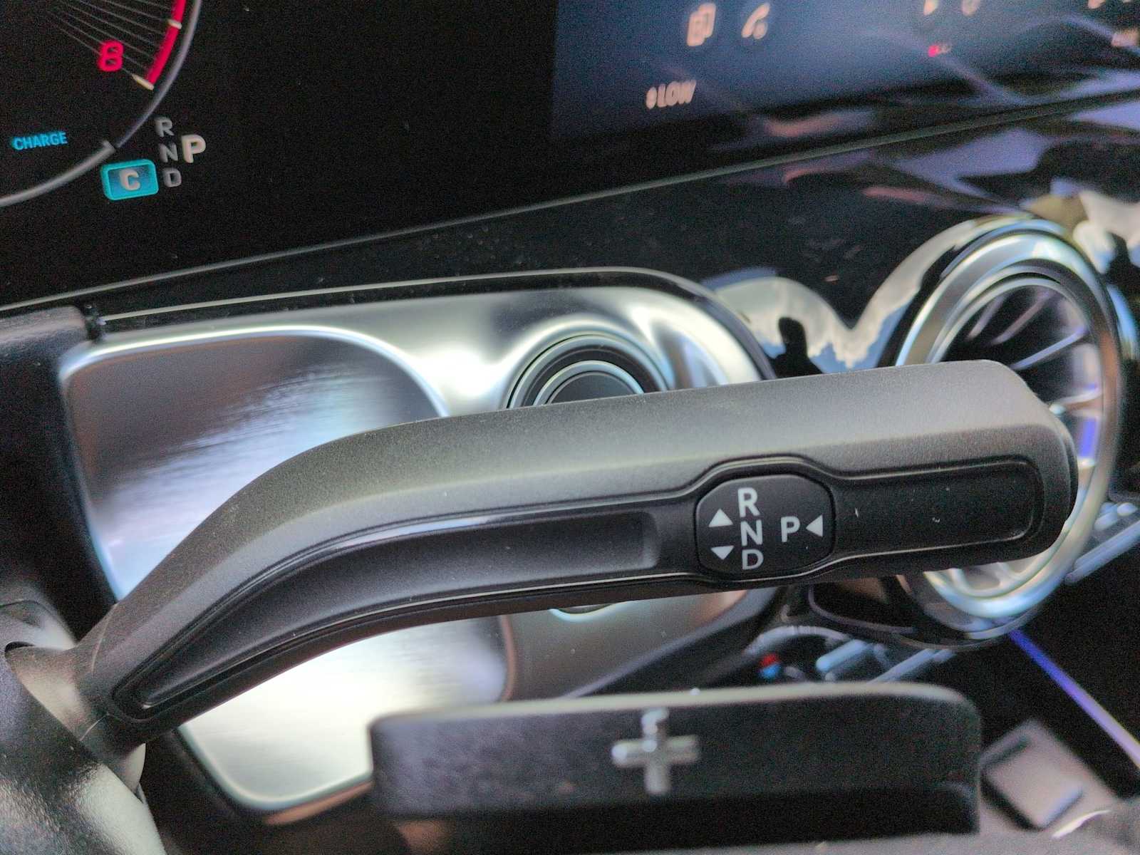 Thumbnail: 2026 Mercedes-Benz GLB - 32