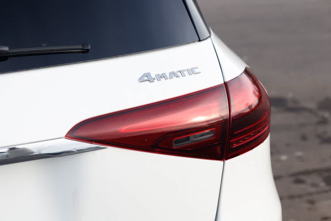 Thumbnail: 2026 Mercedes-Benz GLE - 25