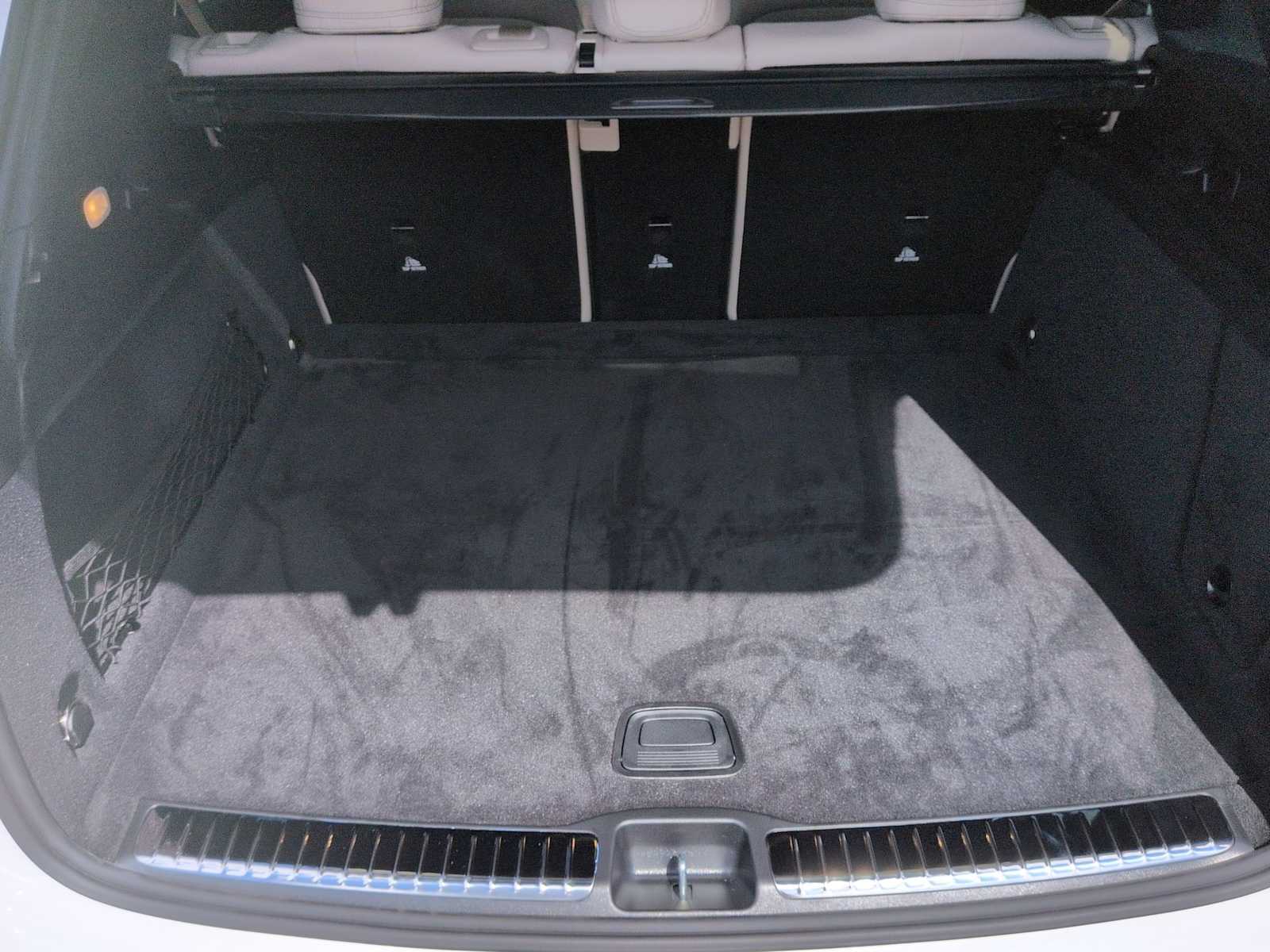 Thumbnail: 2026 Mercedes-Benz GLE - 36