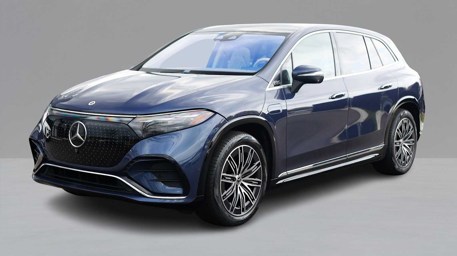 Thumbnail: 2023 Mercedes-Benz EQS - 1