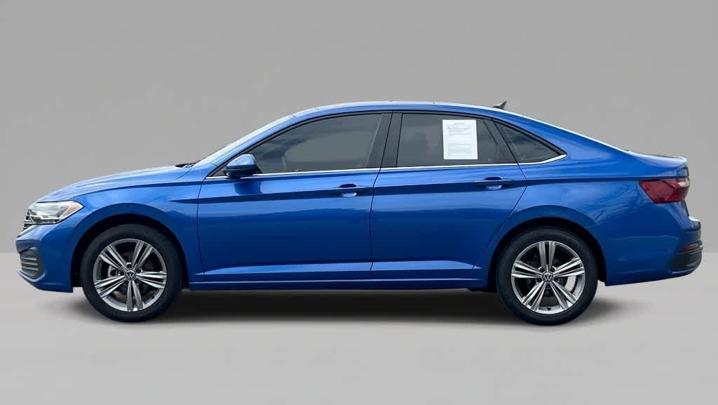 Thumbnail: 2023 Volkswagen Jetta - 5
