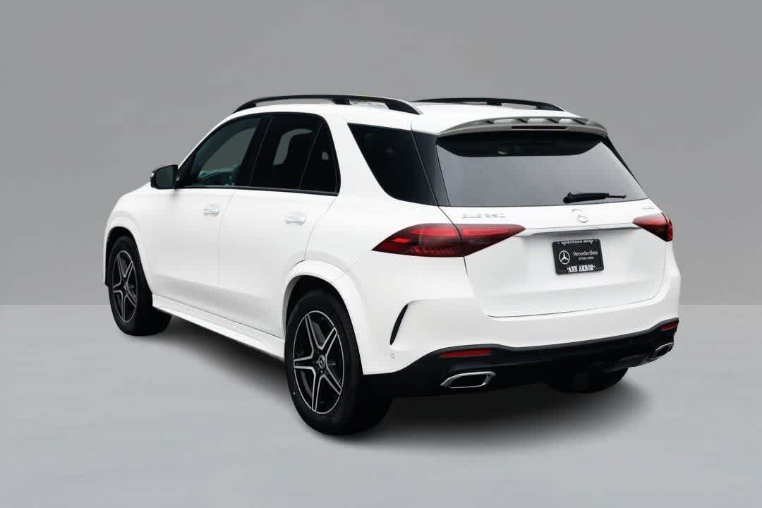 Thumbnail: 2026 Mercedes-Benz GLE - 6