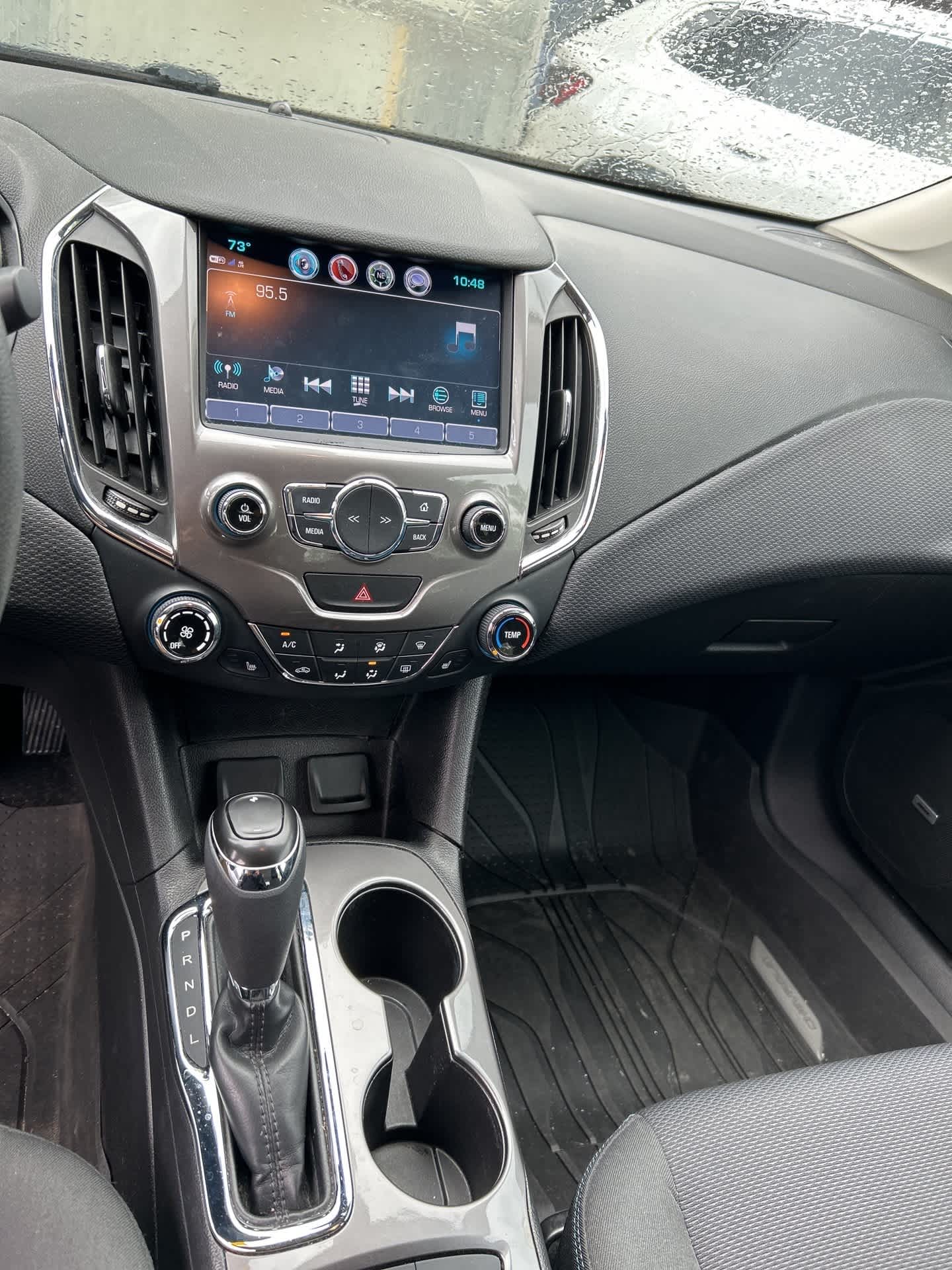 Thumbnail: 2018 Chevrolet Cruze - 6
