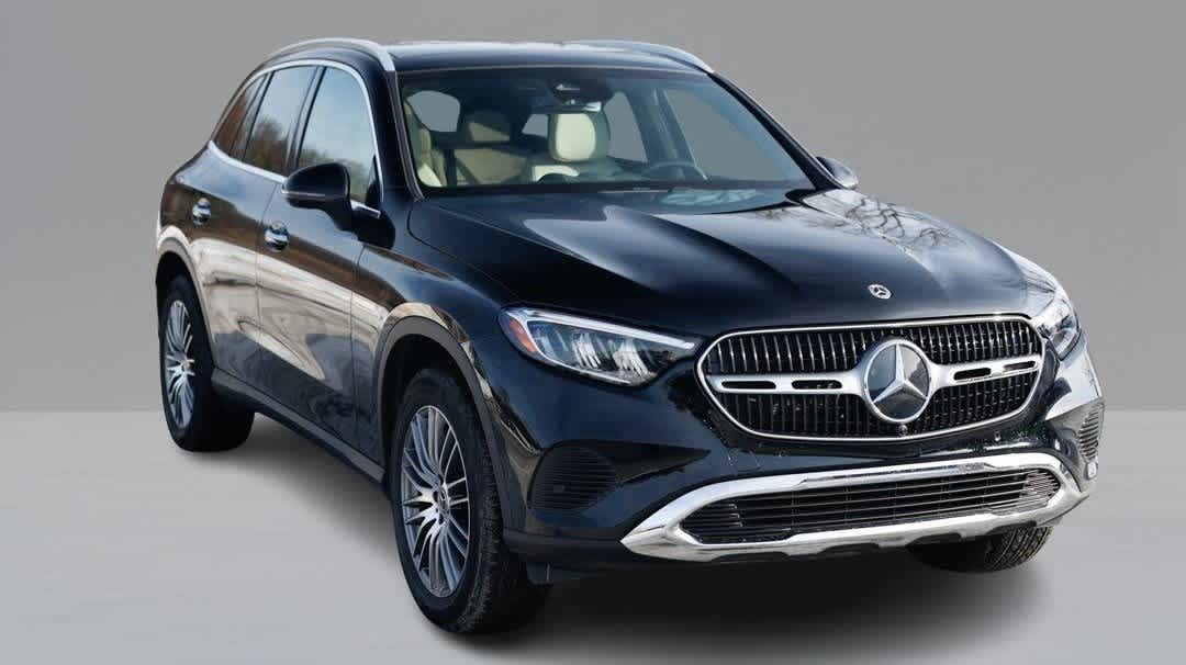 Thumbnail: 2024 Mercedes-Benz GLC - 3