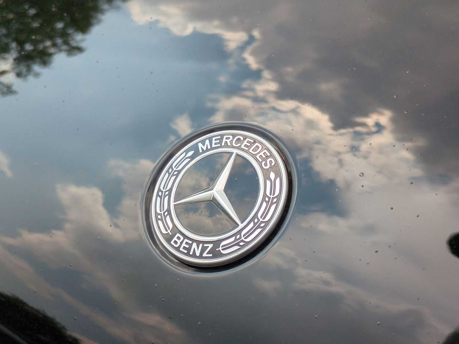 Thumbnail: 2025 Mercedes-Benz GLC - 12