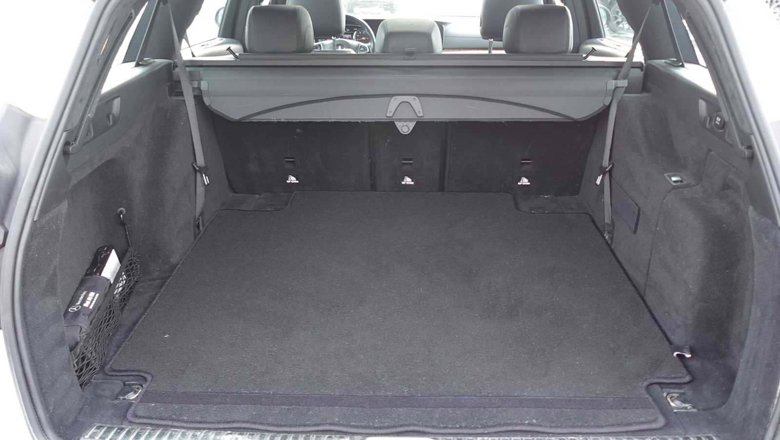 Thumbnail: 2017 Mercedes-Benz E-Class - 12