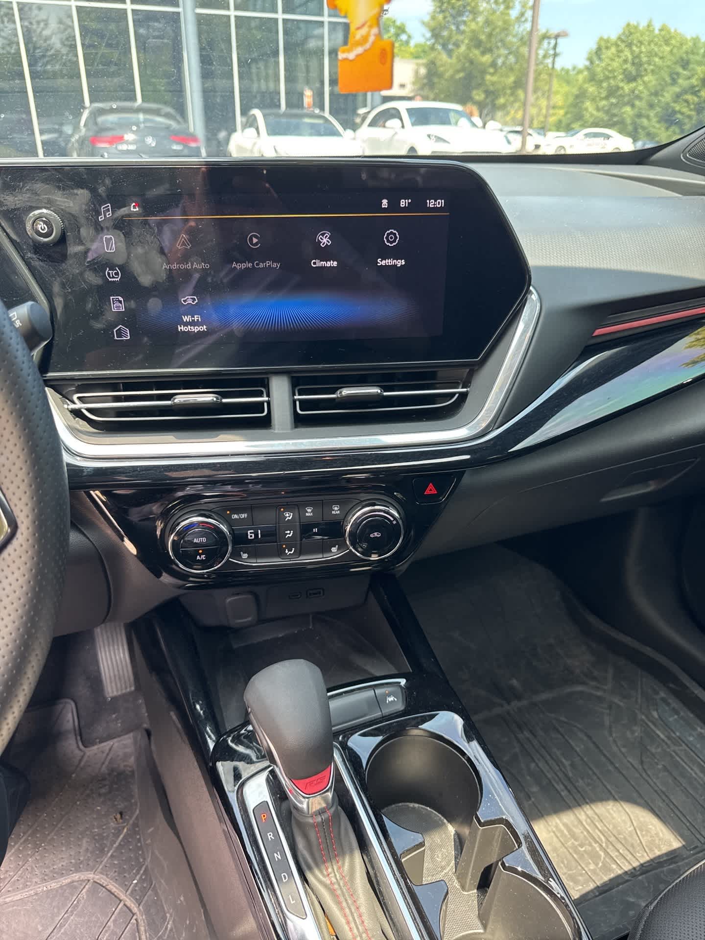 2024 Chevrolet Trax RS 2