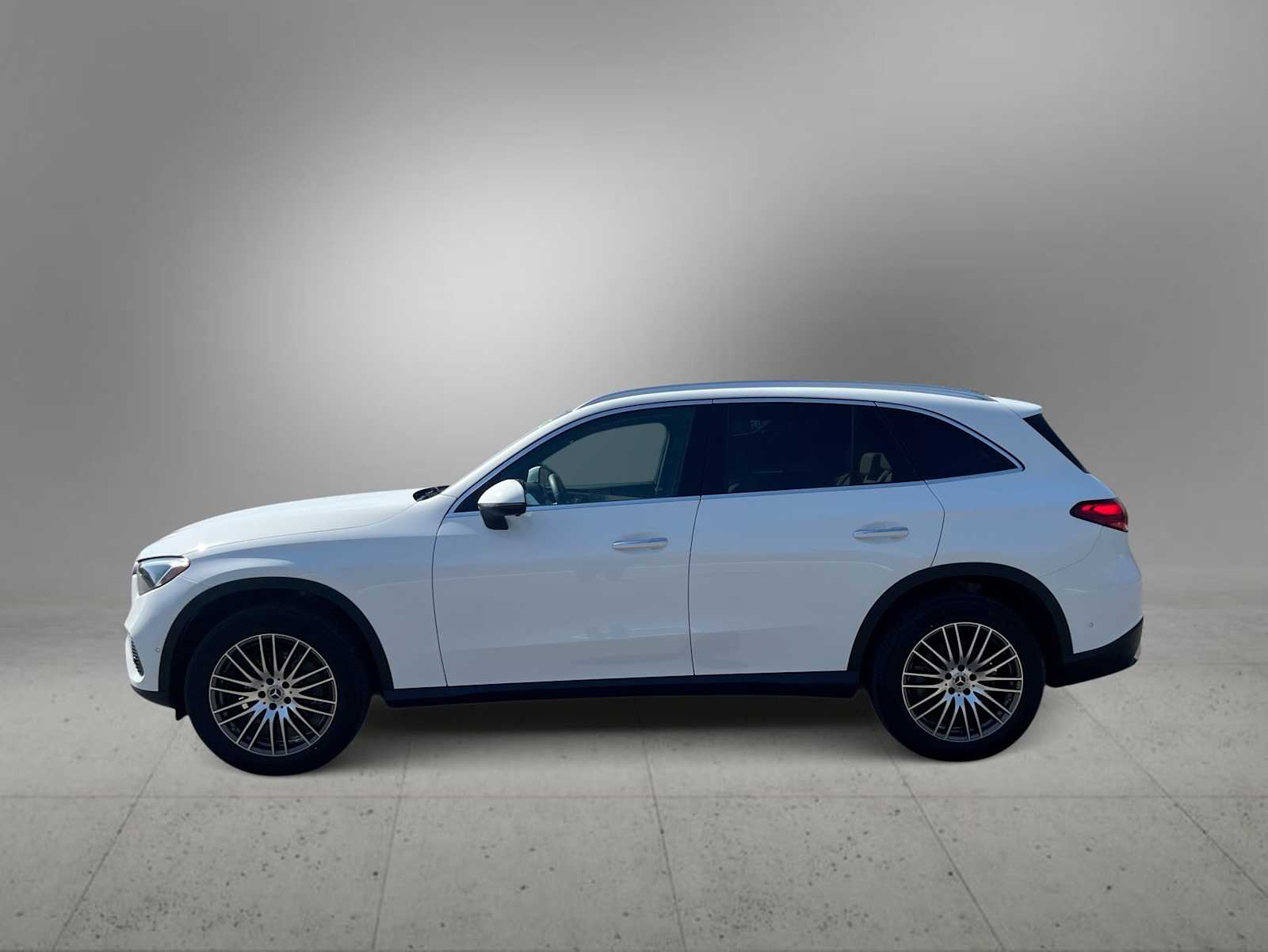 Thumbnail: 2026 Mercedes-Benz GLC - 5