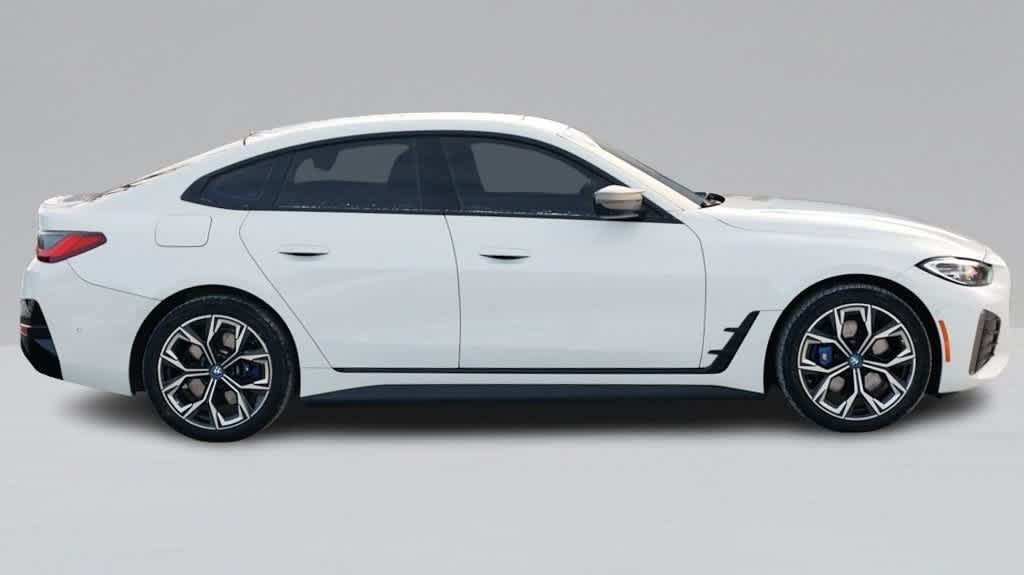 Thumbnail: 2022 BMW i4 - 4