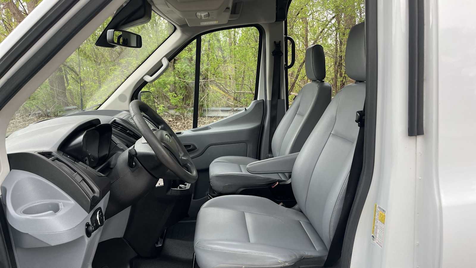 Thumbnail: 2018 Ford Transit Series - 15