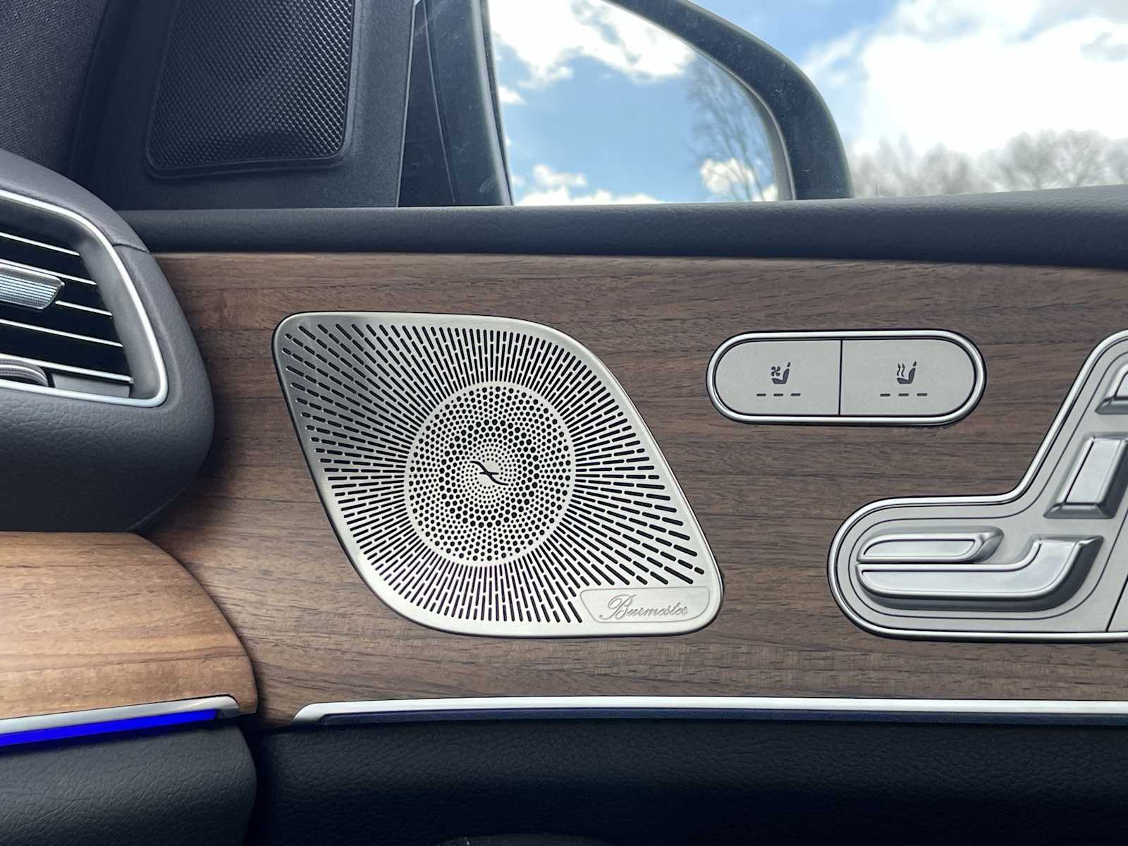 Thumbnail: 2026 Mercedes-Benz GLE - 44