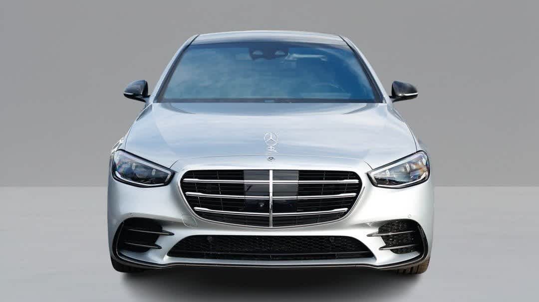 Thumbnail: 2023 Mercedes-Benz S-Class - 2