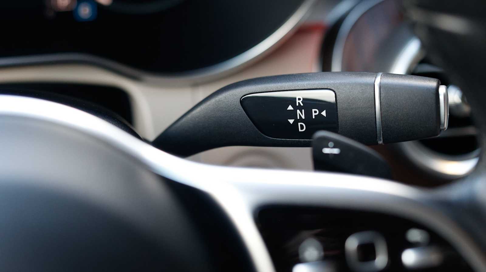 Thumbnail: 2022 Mercedes-Benz GLC - 23