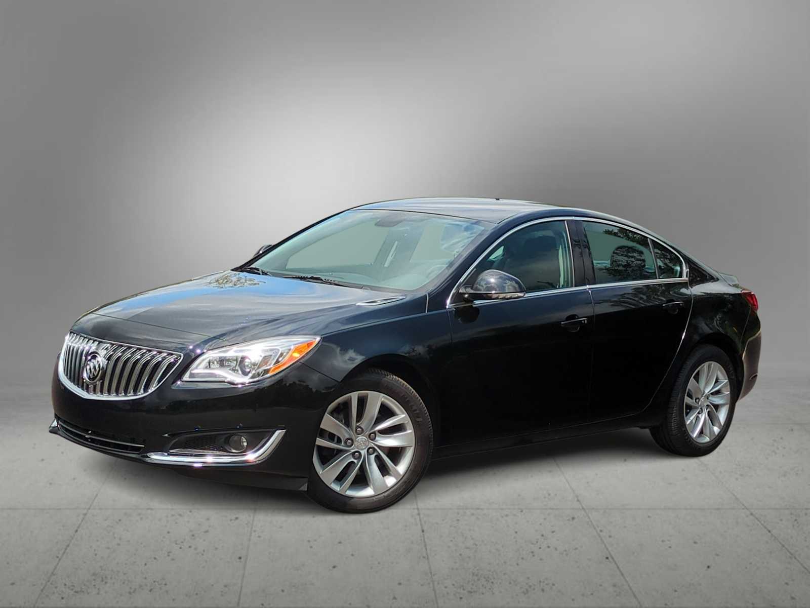 Thumbnail: 2017 Buick Regal - 1