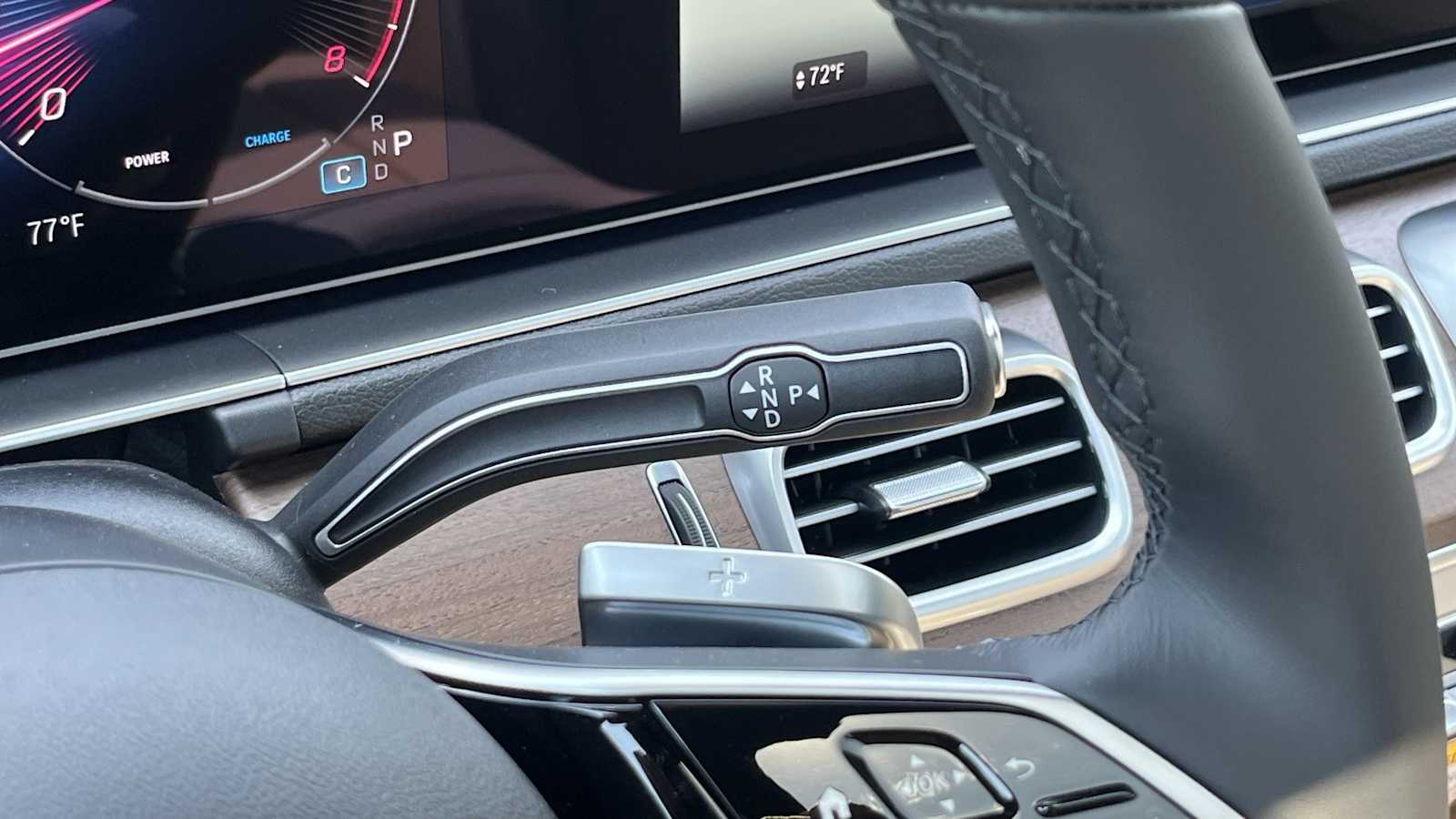 Thumbnail: 2026 Mercedes-Benz GLE - 49