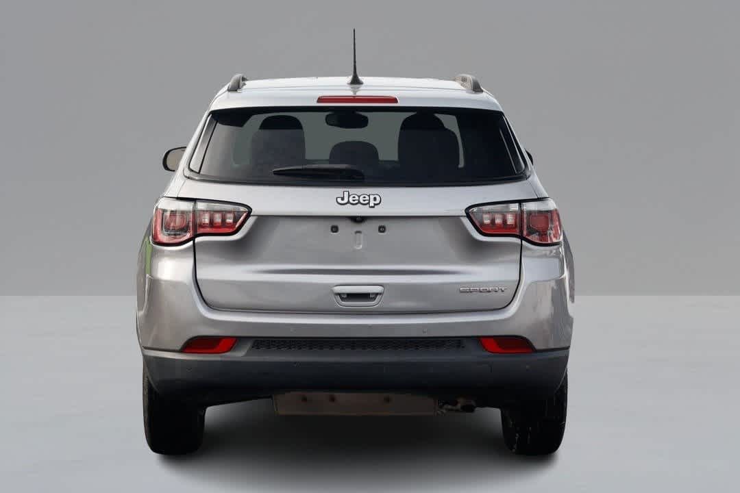 Thumbnail: 2018 Jeep Compass - 6