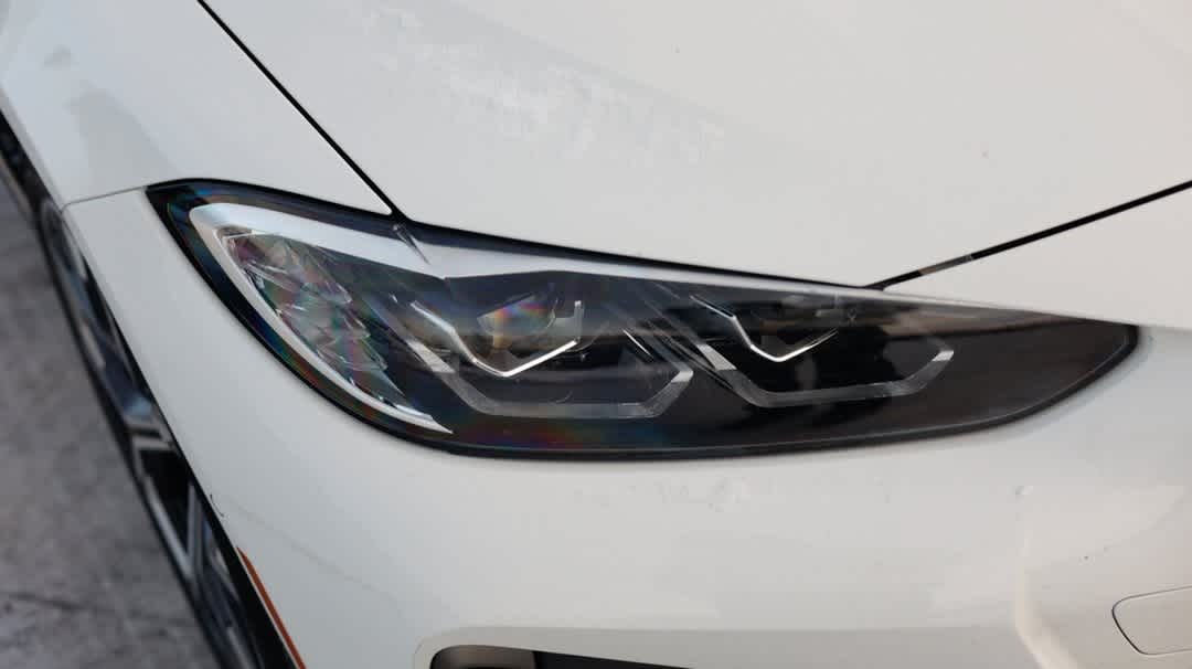 Thumbnail: 2022 BMW i4 - 9