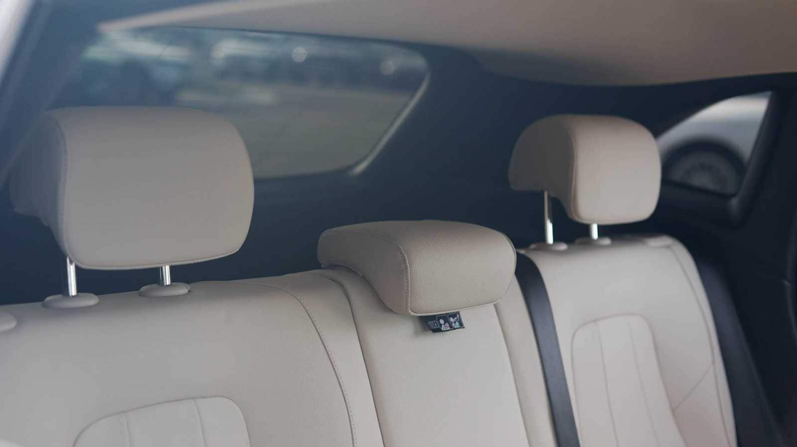 Thumbnail: 2022 Mercedes-Benz GLA - 31