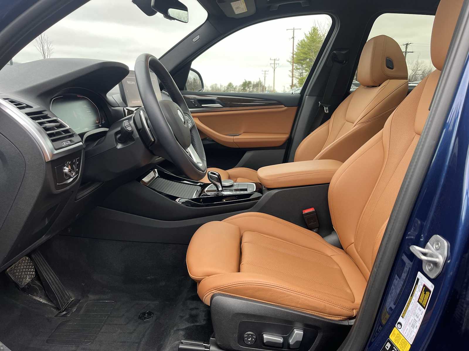 Thumbnail: 2023 BMW X3 - 15