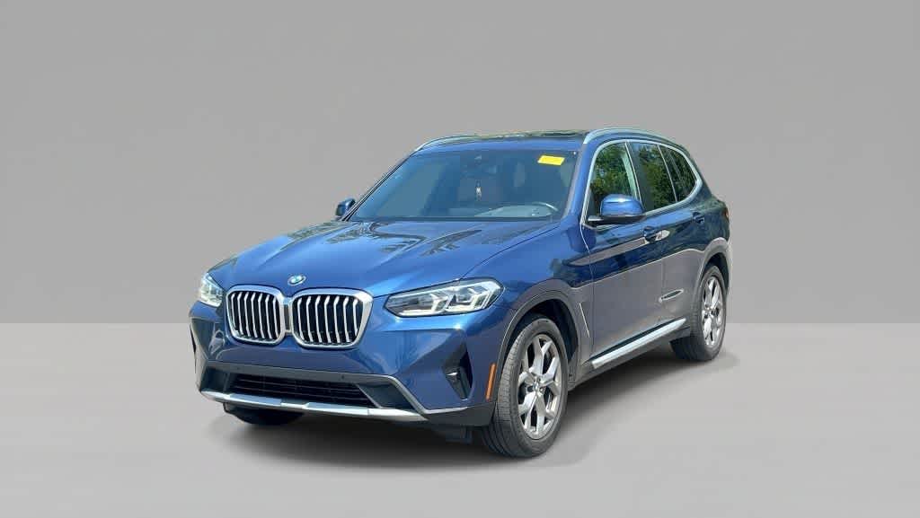 2022 BMW X3 xDrive30i's photo
