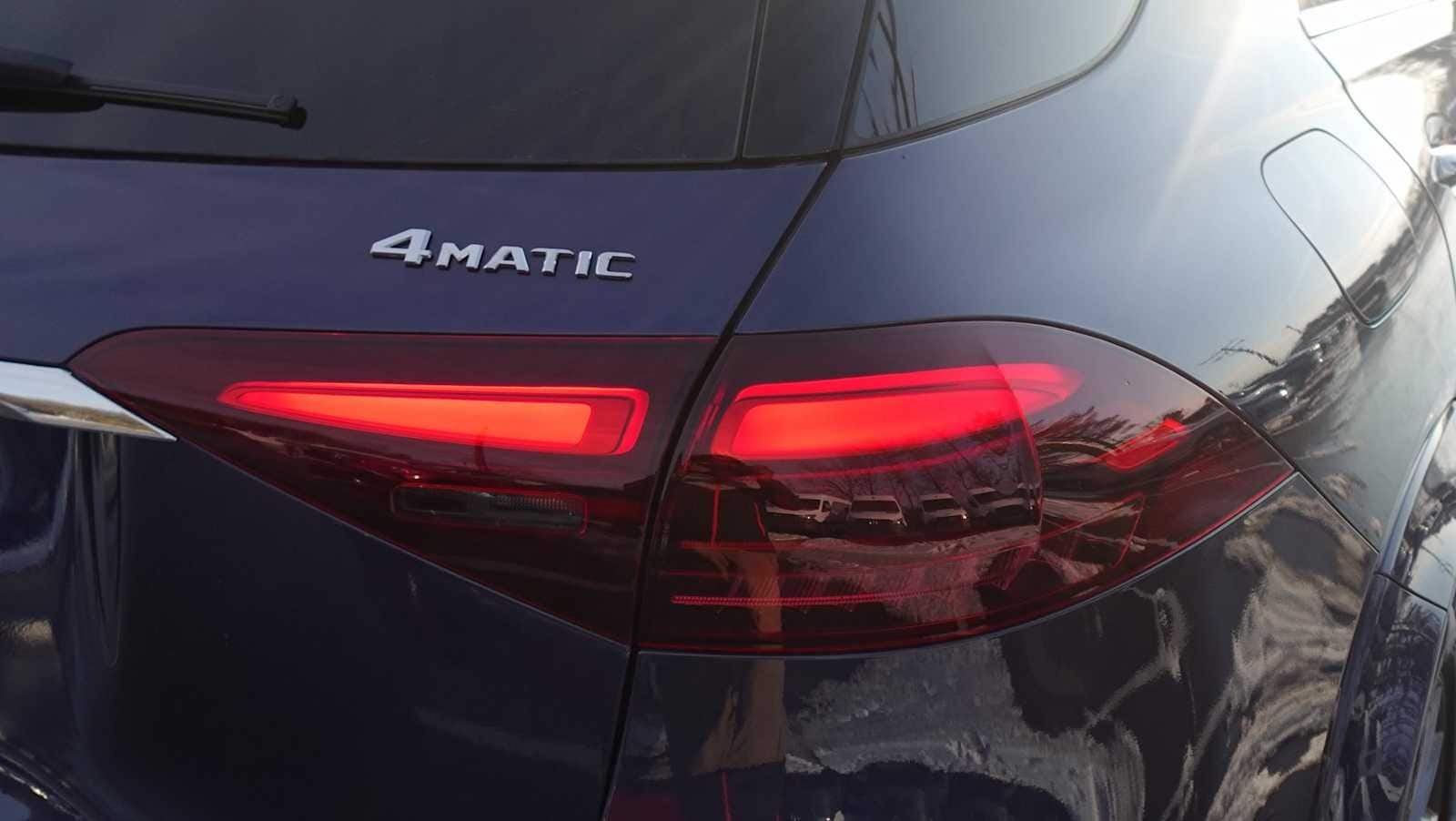 Thumbnail: 2026 Mercedes-Benz GLE - 13