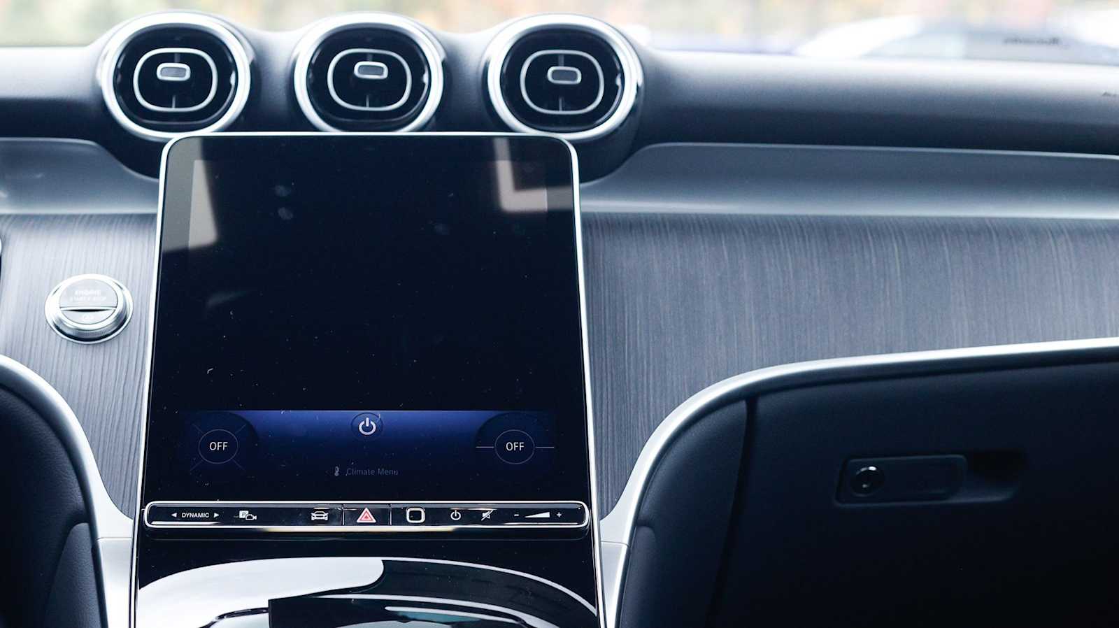 Thumbnail: 2026 Mercedes-Benz GLC - 15