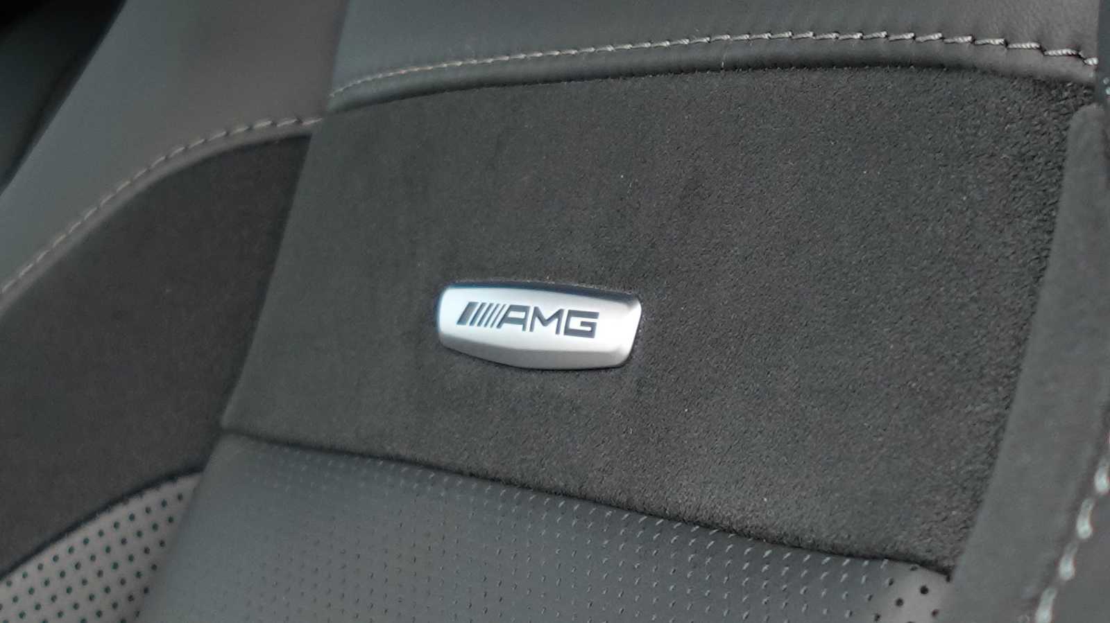 Thumbnail: 2025 Mercedes-Benz GL-Class - 31