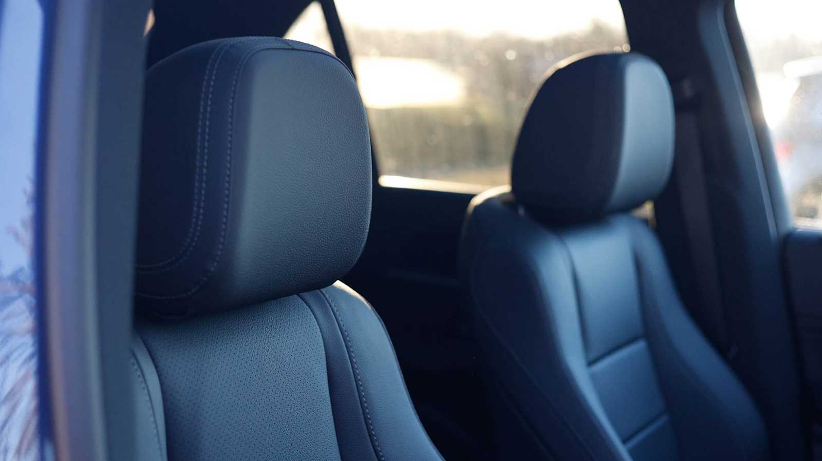 Thumbnail: 2026 Mercedes-Benz GLE - 13