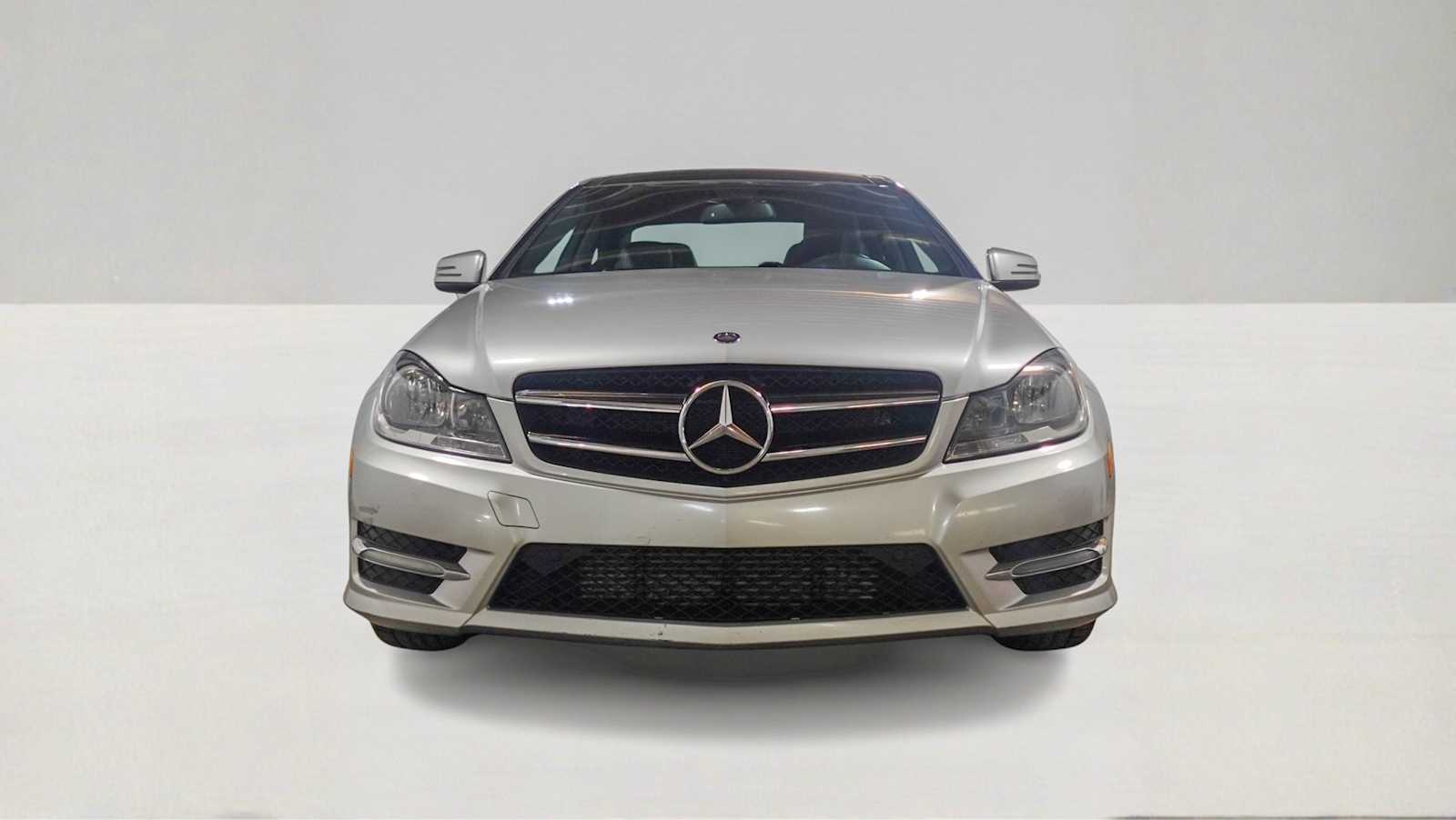 Thumbnail: 2015 Mercedes-Benz C-Class - 2