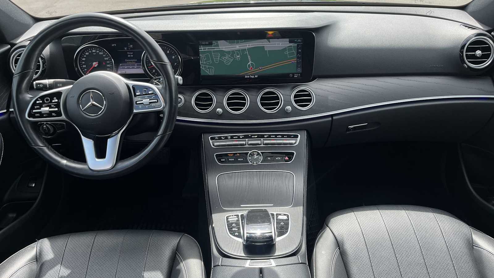 Thumbnail: 2019 Mercedes-Benz E-Class - 27