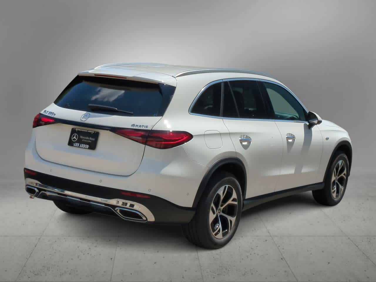 Thumbnail: 2025 Mercedes-Benz GLC - 8