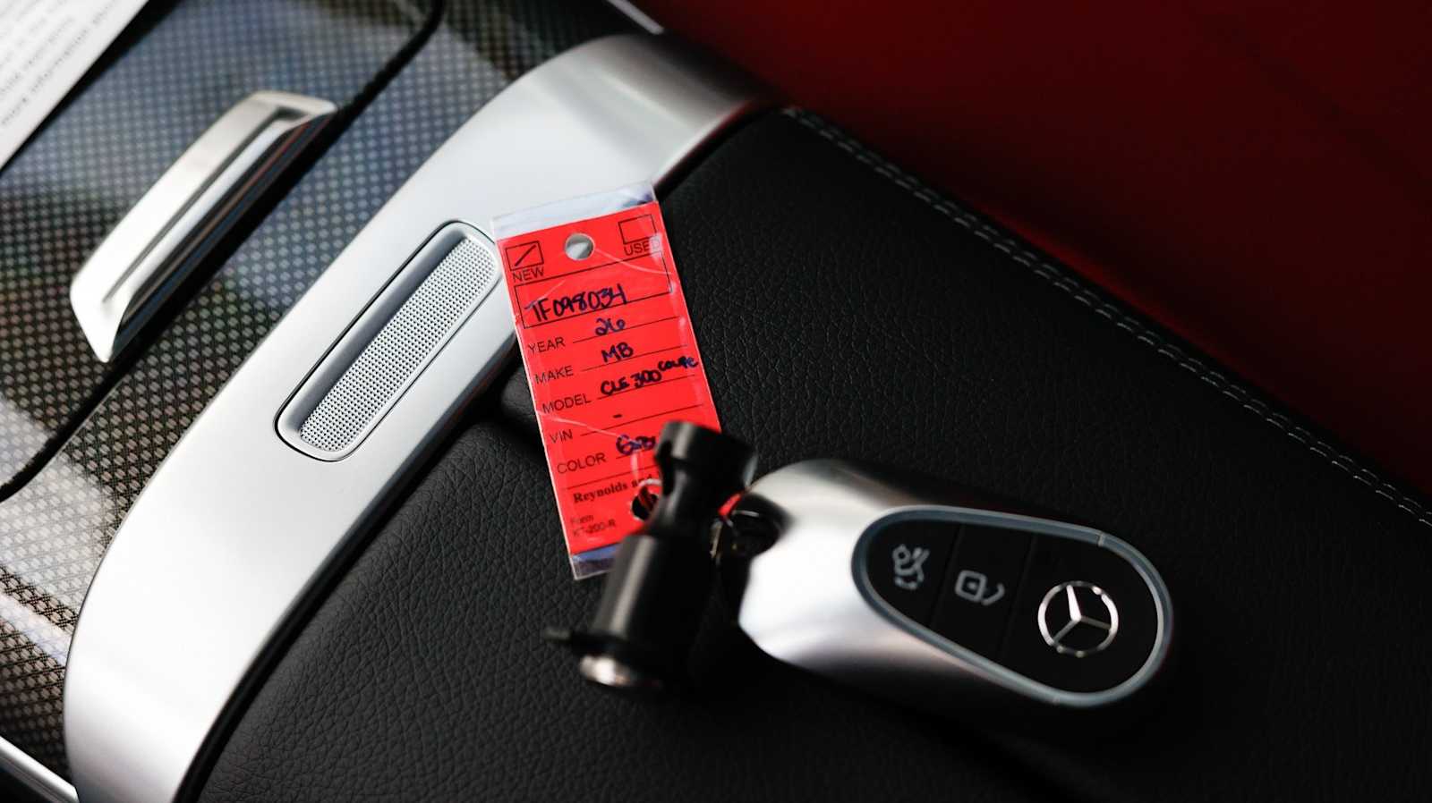 Thumbnail: 2026 Mercedes-Benz CLE - 30