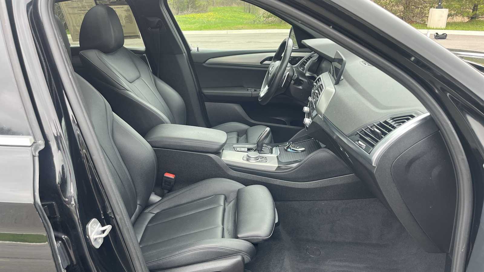 Thumbnail: 2020 BMW X4 - 11