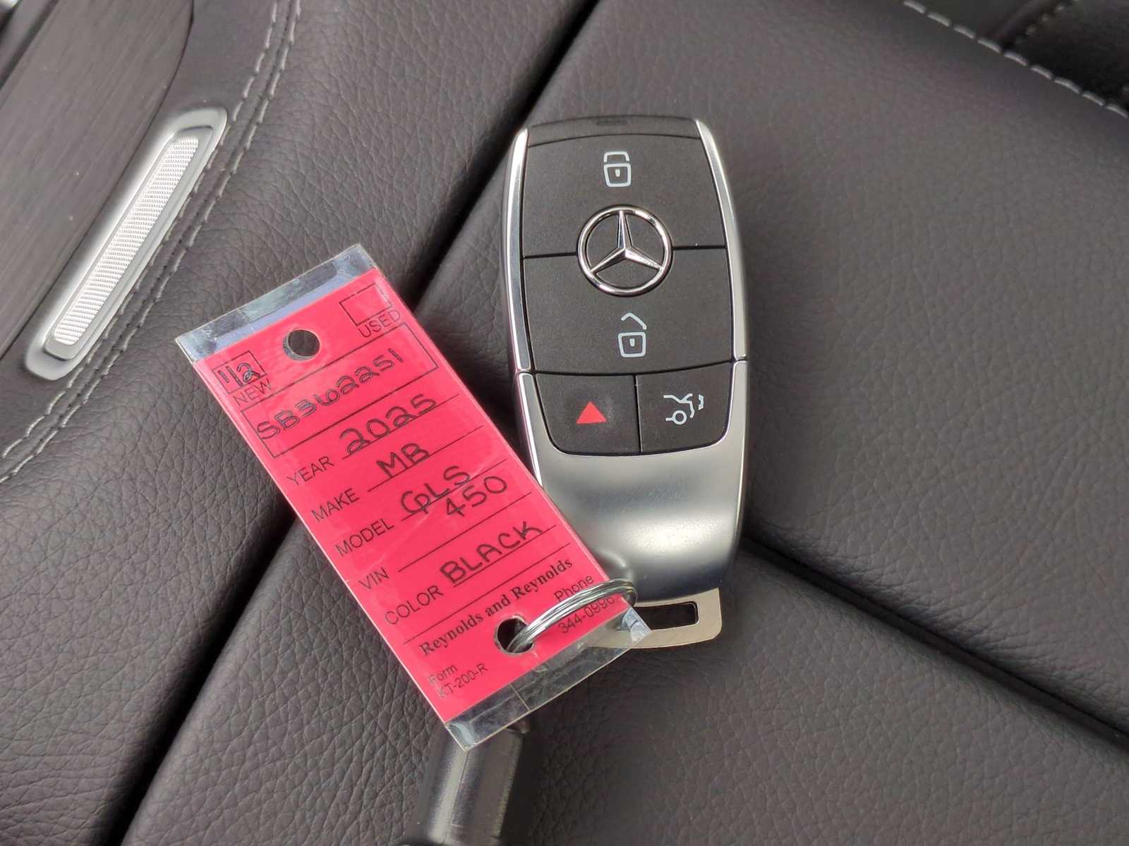 Thumbnail: 2025 Mercedes-Benz GLS - 36