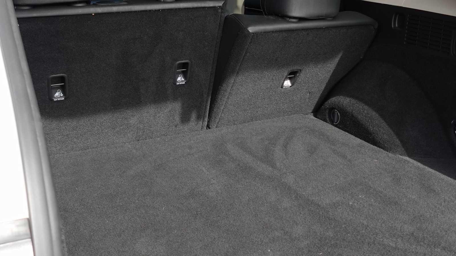 Thumbnail: 2025 Genesis GV70 - 21