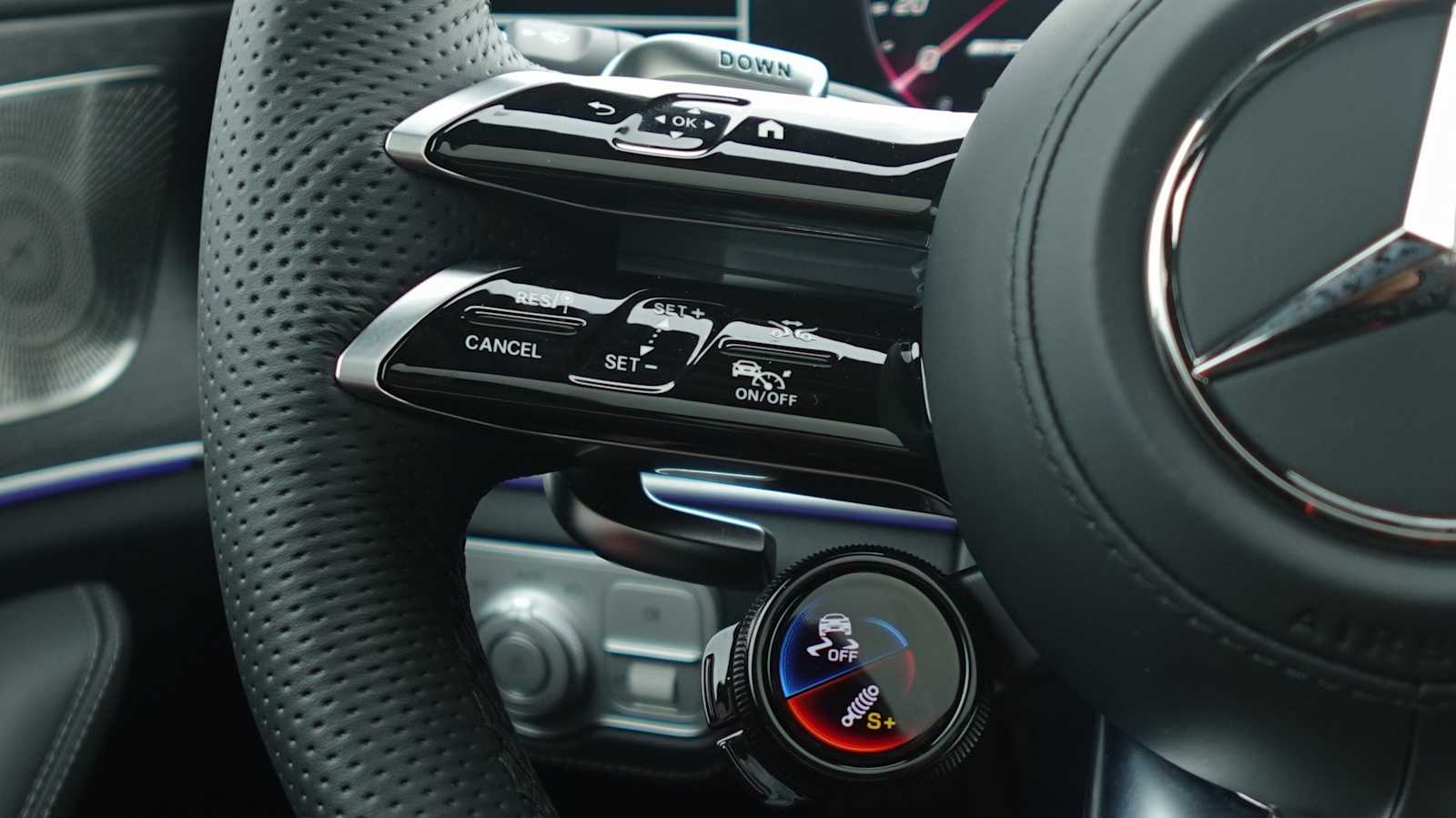 Thumbnail: 2026 Mercedes-Benz GLE - 33