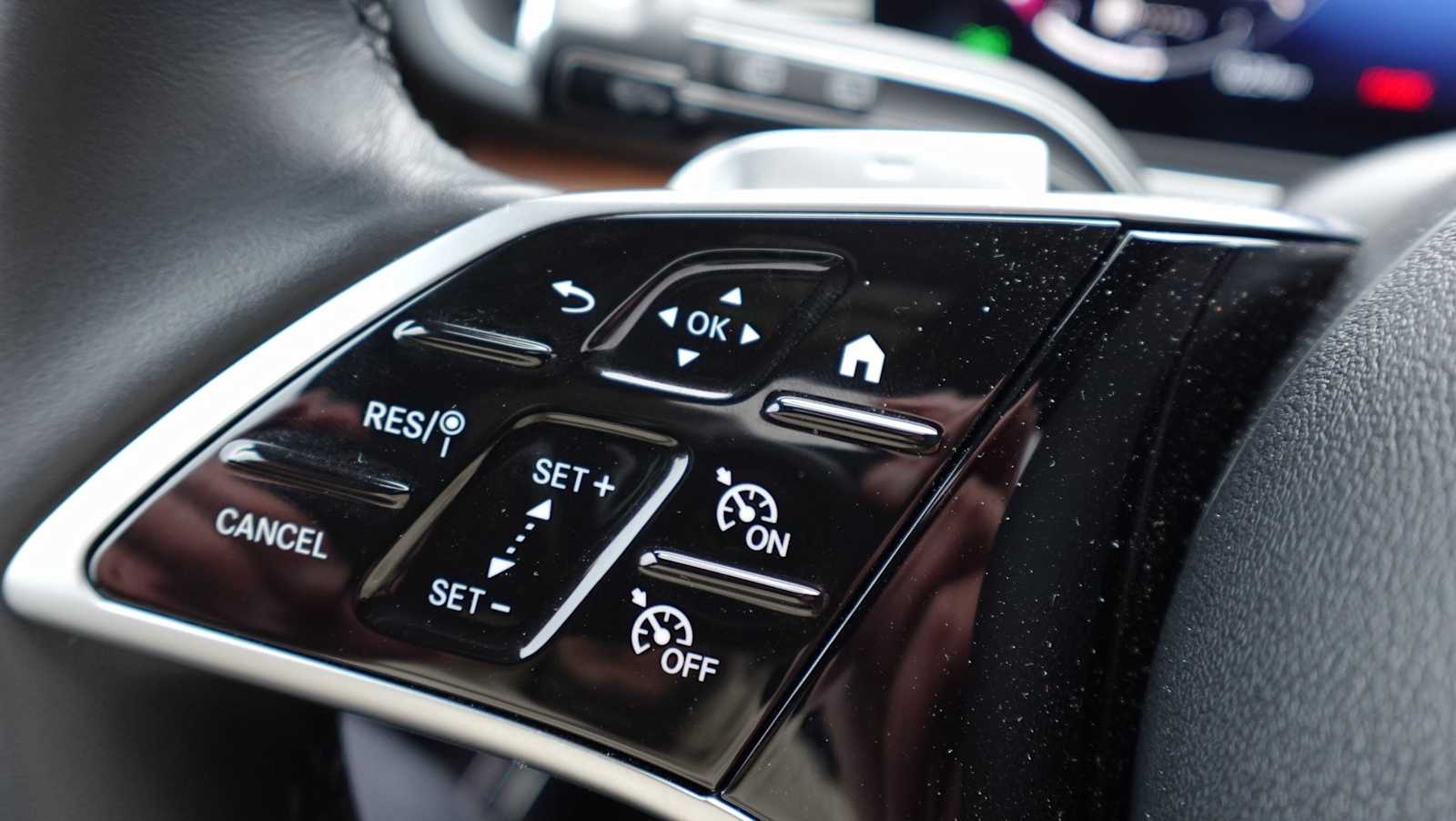 Thumbnail: 2026 Mercedes-Benz GLE - 25