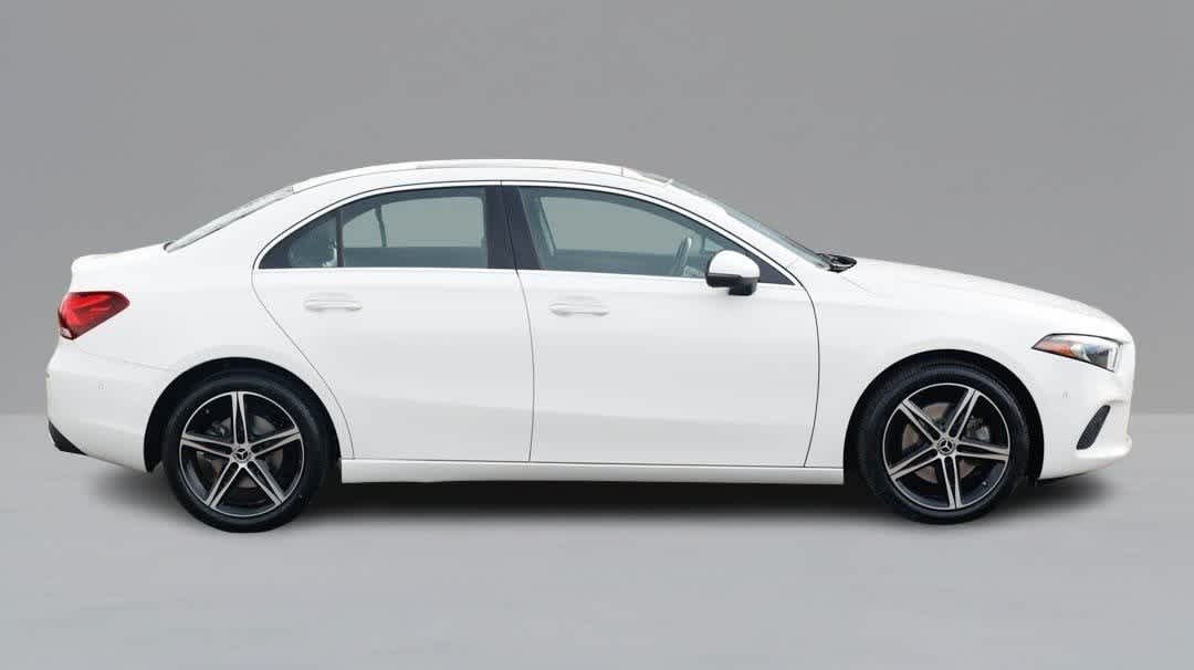 Thumbnail: 2022 Mercedes-Benz A-Class - 4