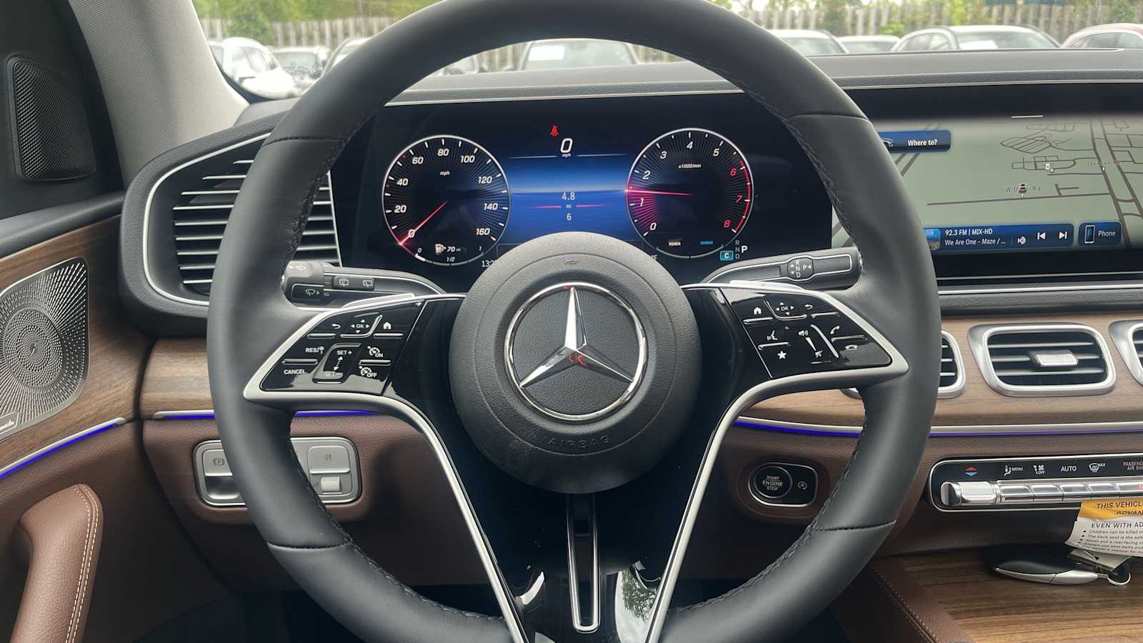 Thumbnail: 2026 Mercedes-Benz GLE - 40