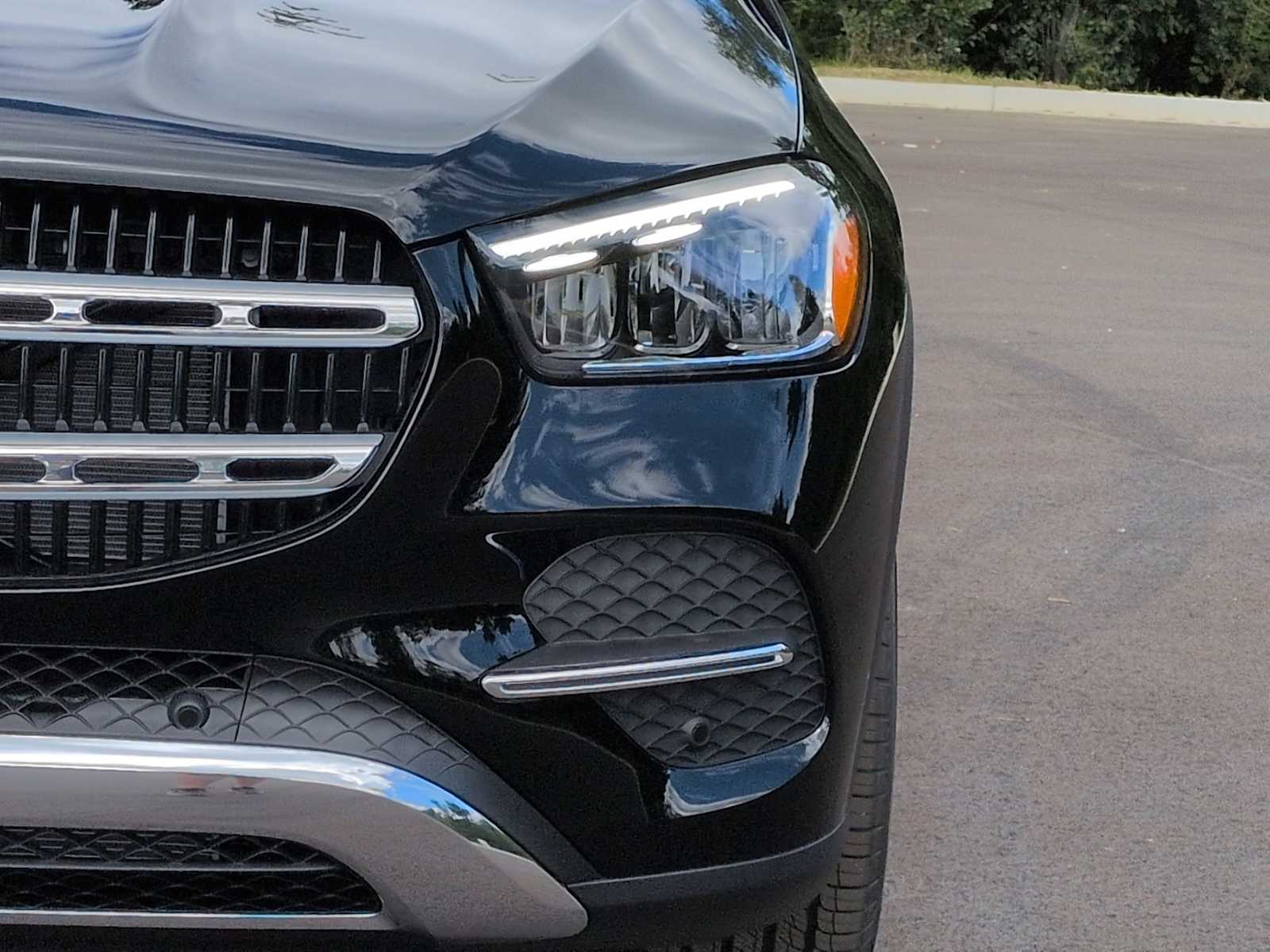 Thumbnail: 2025 Mercedes-Benz GLE - 11