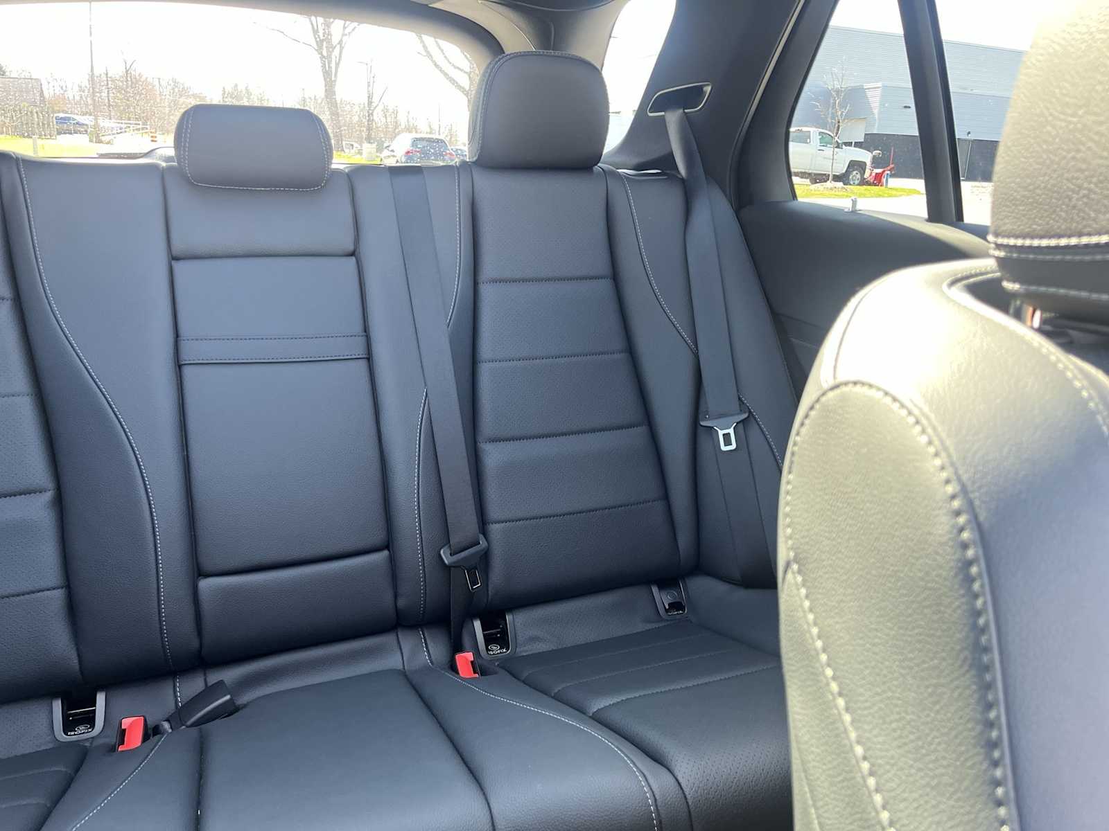 Thumbnail: 2026 Mercedes-Benz GLE - 34