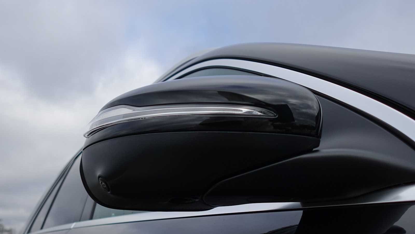 Thumbnail: 2026 Mercedes-Benz GLE - 13